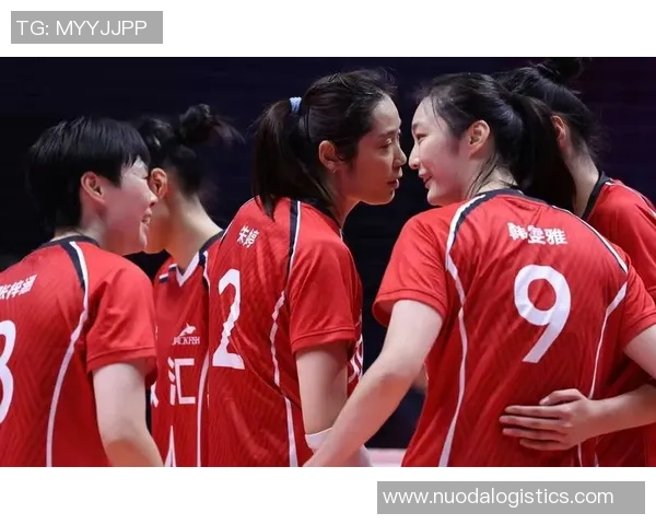 上海女排多点开花，朱婷力不从心！河南女排不敌上海无缘四强